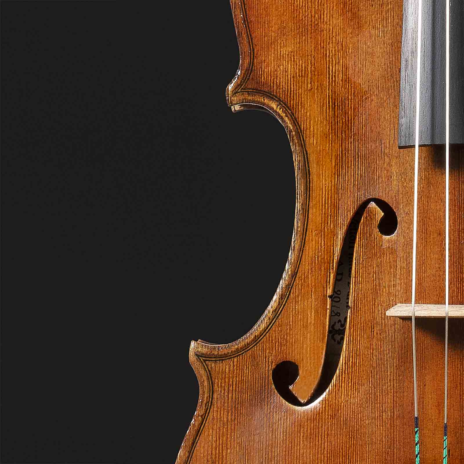 Guarneri del Gesù IHS Cremona 1743  “Cannone di Paganini“ - Image 3