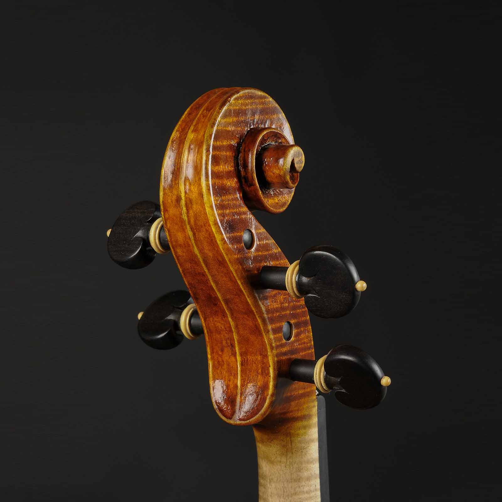 Antonio Stradivari Cremona 1717 “Golden Period“ - Image 6